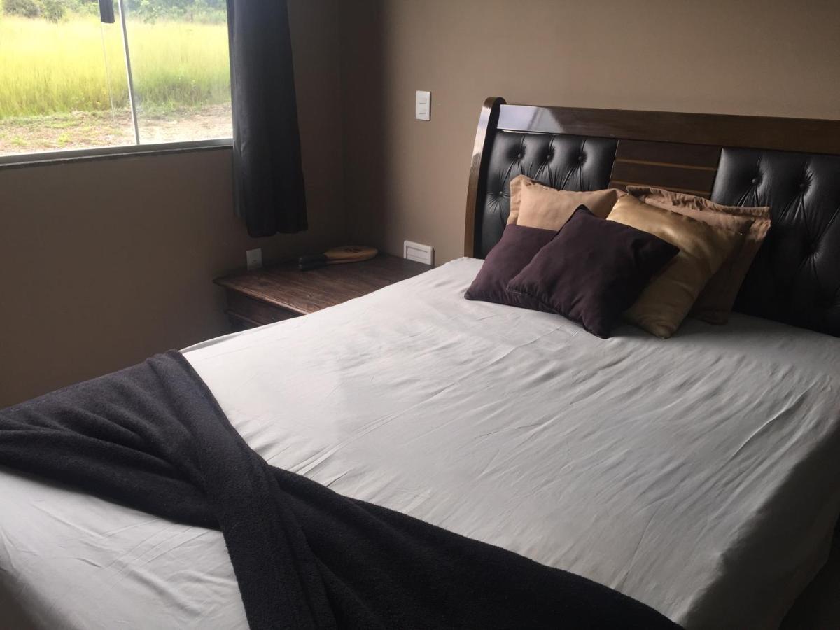 Reserva Jasmim Manga Villa Pirenopolis Ngoại thất bức ảnh